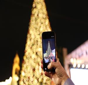 إضاءة شجرة الميلاد في بيت لحم