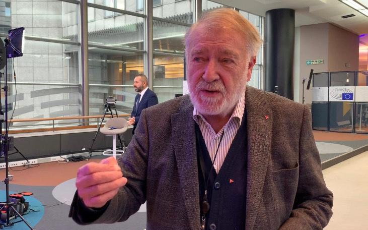 رئيس جمعية الصداقة البلجيكية الفلسطينية السيناتور بيير جالاند