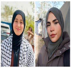 الطالبتان ريم أبو زايد (يمين الصورة) وهيا جابر القططي 