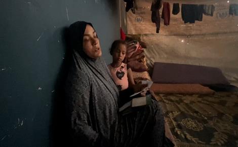 الجوع ينهش جسد ميساء المنهك بالسرطان